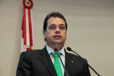 Deputado Rodrigo Minotto critica Reforma da Previd&ecirc;ncia