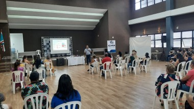 Profissionais passam por forma&ccedil;&atilde;o sobre alimenta&ccedil;&atilde;o em I&ccedil;ara