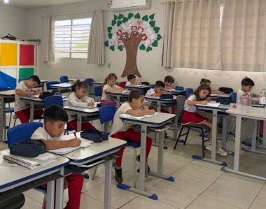 Educa&ccedil;&atilde;o recebe Selo Ouro do MEC pelo compromisso com a alfabetiza&ccedil;&atilde;o