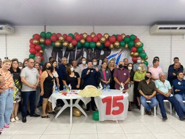 MDB de Içara dá posse aos diretórios com presença de líderes estaduais