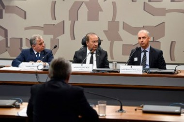 Procurador fala na CPI do Senado sobre seguro das v&iacute;timas da Chapecoense