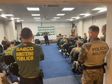 Opera&ccedil;&atilde;o &ldquo;Gaiola de Ouro&rdquo; cumpre mandados em investiga&ccedil;&atilde;o em SC