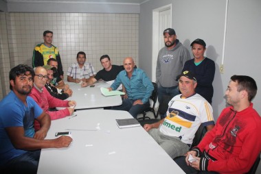 Reuni&atilde;o na noite desta ter&ccedil;a-feira definiu as chaves e a tabela de jogos