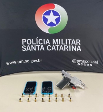 Homem &eacute; preso ap&oacute;s postar arma de fogo nas redes sociais em I&ccedil;ara