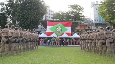 Pol&iacute;cia Militar de Santa Catarina refor&ccedil;a seguran&ccedil;a com novos policiais 