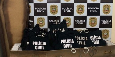 Policiais civis suspendem investigações e cumprimentos de mandados em protesto