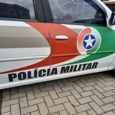 PM prende homem ap&oacute;s agredir m&atilde;e e irm&atilde;o em I&ccedil;ara (SC)