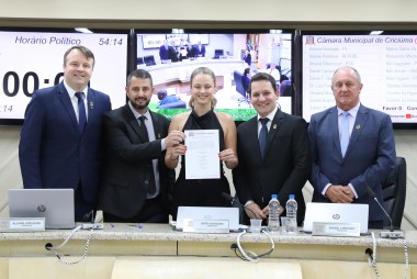 Neto Uggioni &eacute; eleito presidente da Mesa Diretora da C&acirc;mara em Crici&uacute;ma (SC)