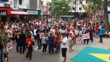 Servidores de I&ccedil;ara e de Rinc&atilde;o participam de manifesto