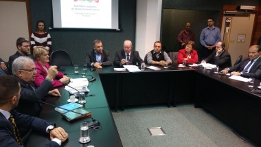 Projeto que institui a RMF &eacute; suspenso por prefeitos