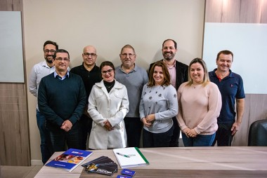 Nova diretoria do N&uacute;cleo de Hot&eacute;is e Restaurantes assume com miss&atilde;o de refor&ccedil;ar setor