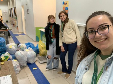 Col&eacute;gio Satc arrecada mais de 170 Kg de tampinhas em a&ccedil;&atilde;o solid&aacute;ria