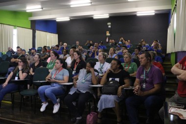 Colaboradores da Satc participam de palestra sobre preven&ccedil;&atilde;o contra dengue  