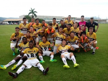 Sub 15 do Crici&uacute;ma est&aacute; na final do Catarinense