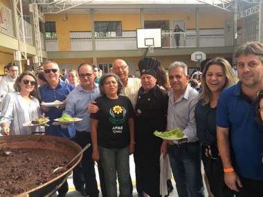 Feijoada Beneficente da Apae em I&ccedil;ara