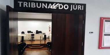 Acusado de feminicídio em Barracão vai a julgamento no Fórum de Içara