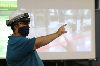 Tecnologia de realidade misturada &eacute; atra&ccedil;&atilde;o na 7&ordf; Feira de Inova&ccedil;&atilde;o da Unesc