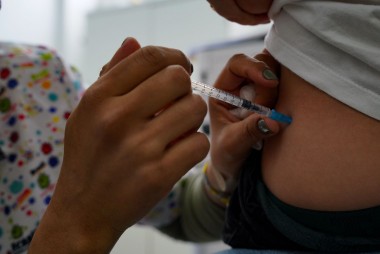 Santa Catarina define estrat&eacute;gia da campanha de vacina&ccedil;&atilde;o contra a gripe