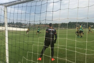 Argel Fucks encaminha Tigre na tarde dessa quinta-feira
