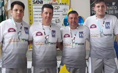 I&ccedil;ara conquista medalha de prata em competi&ccedil;&atilde;o ga&uacute;cha de bocha