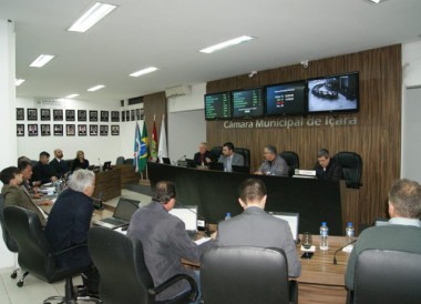 Oposi&ccedil;&atilde;o vota contra nova suplementa&ccedil;&atilde;o pol&ecirc;mica