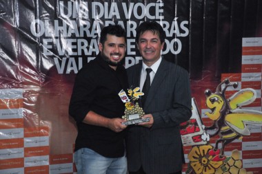 Dono da Tecnocell Celulares comenta sobre o Destaque I&ccedil;arense 2016