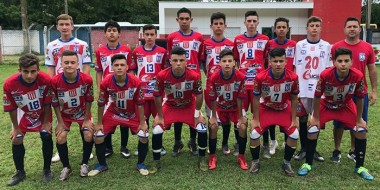 Base Sub-15 completa participa&ccedil;&atilde;o no Torneio da Quaresma