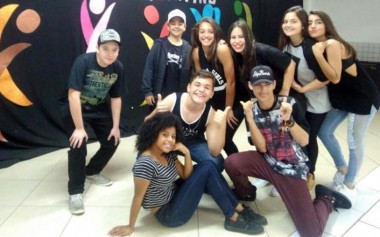 Festival de Dan&ccedil;a inicia mais cedo na Escola Quintino Rizzieri