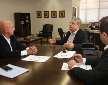 Estado retomar&aacute; conv&ecirc;nio para pavimenta&ccedil;&atilde;o de estrada do Rinc&atilde;o