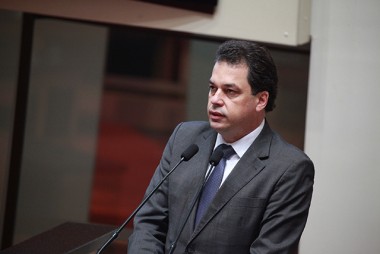 Deputado Rodrigo Minotto anuncia o &ldquo;Vamos pra Escola&rdquo; 
