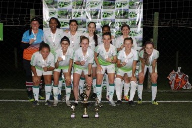 Sky Boards fatura torneio feminino do Via Sports