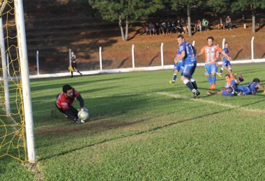  Municipal de Maracaj&aacute; concluiu primeira fase e classifica seis