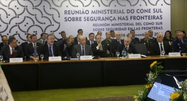 Governador participa de reuni&atilde;o do Cone Sul sobre seguran&ccedil;a