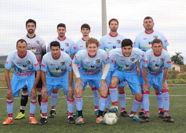 P&ecirc;naltis e goleada na defini&ccedil;&atilde;o dos finalistas da Copa Via Sports