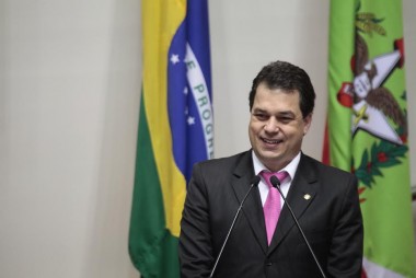 Deputado Rodrigo Minotto retorna a Assembleia Legislativa