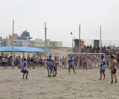 Praia do Rinc&atilde;o vence e assume lideran&ccedil;a no Prai&atilde;o